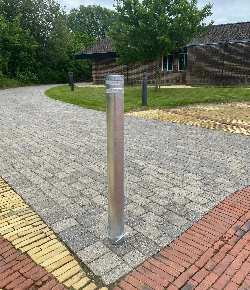 Galvanised steel bollard with base plate